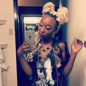 Meet your Posher, Signore